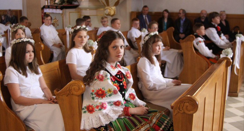 Rocznica I Komunii Świętej w parafii Świętego Ducha w Łowiczu (foto)