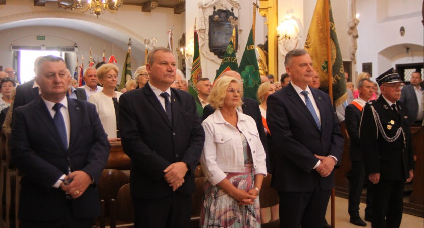 Powiatowe Święto Ludowe w Łowiczu (foto, film)