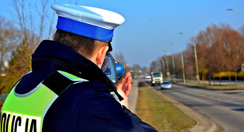 Gmina Zduny. Kolejny kierowca stracił prawo jazdy za zbyt szybką jazdę