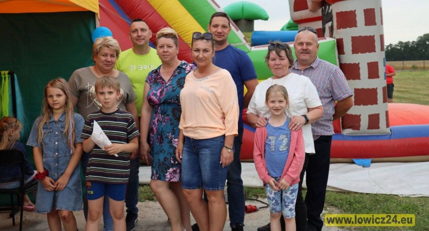 Piknik i Dzień Dziecka w Jastrzębi (foto)