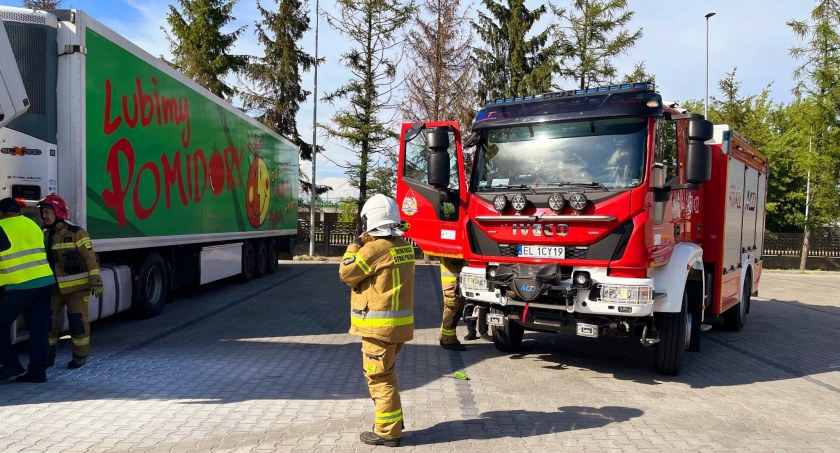 Pożar ciągnika siodłowego w Łowiczu 