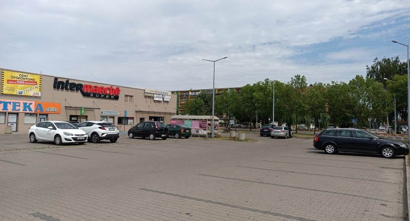 Niedziele handlowe 2023. Czy dziś zrobimy zakupy?