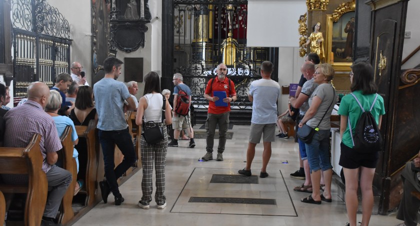 Jak wyglądał Łowicz w II RP? Kolejny spacer z przewodnikiem po naszym mieście (foto)