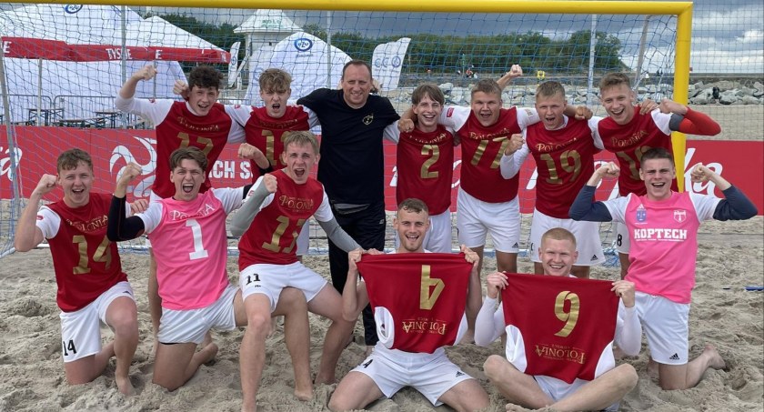 Drużyna AP LAKTOZA Łyszkowice z kwalifikacją do Młodzieżowych Mistrzostw Polski w beach soccer! (foto)