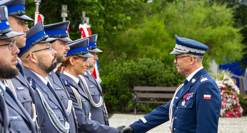 42 łowickich funkcjonariuszy z awansami (foto)