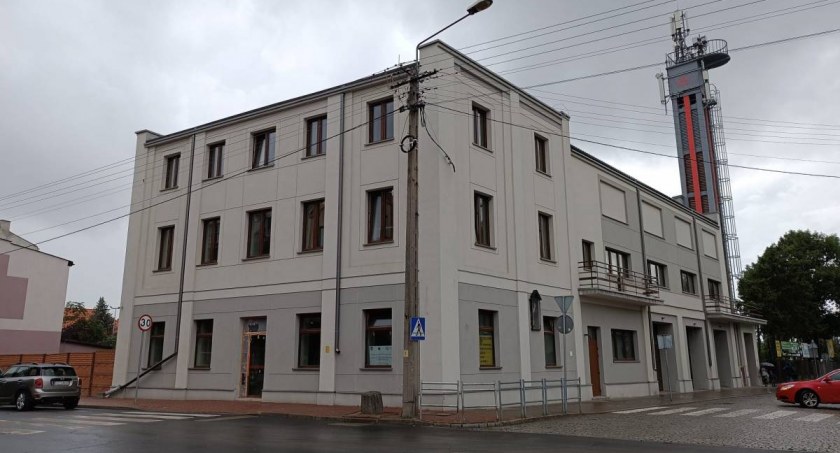 Kolejna dotacja na modernizację strażnicy łowickiej OSP (foto)