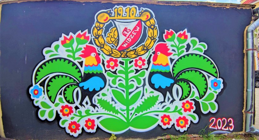 Widzewiacy stworzyli kolejny mural! Tym razem z elementami łowickiego folkloru