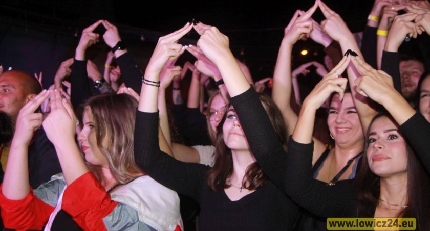 Koncert hip–hopowy na dziedzińcu ŁOK–u (foto, film)