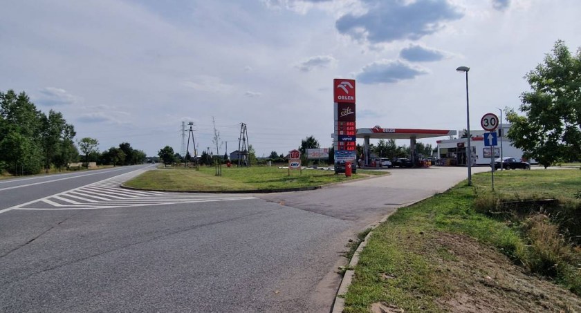 Podjechał, zatankował auto i odjechał nie płacąc