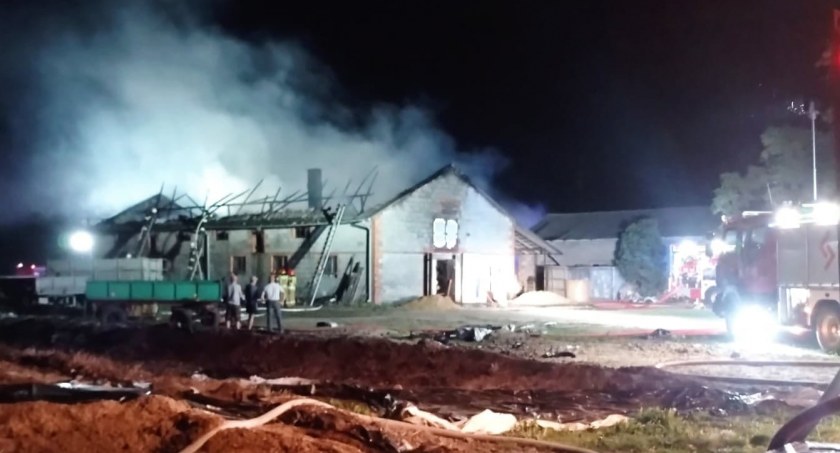 Pogorzelcy ze Skowrody Płn. w potrzebie! Rozpoczęła się zbiórka pieniędzy i darów rzeczowych