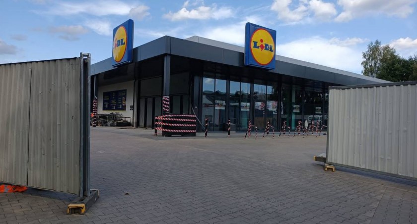 Już wkrótce ponowne otwarcie marketu Lidl w Łowiczu (foto)