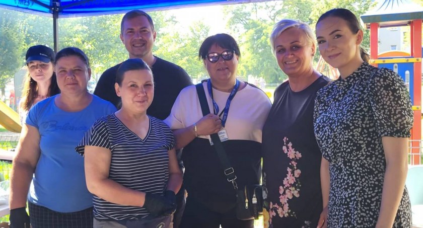 Kończą się wakacje na wypasie z Łowicką Spółdzielnią Mieszkaniową (foto, film)