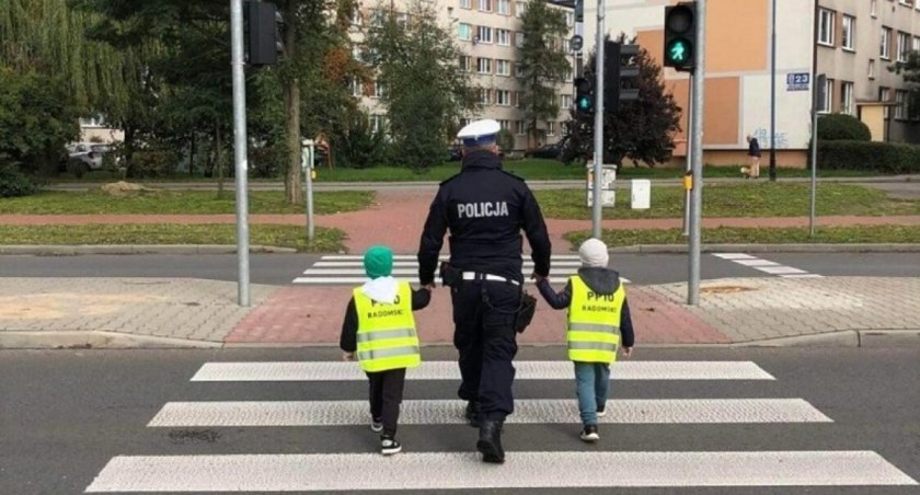 Pamiętajmy o zasadach bezpiecznej drogi do szkoły