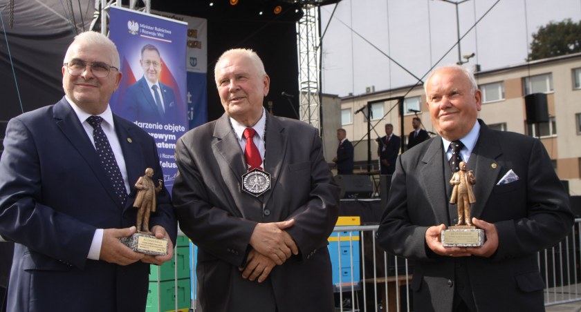 XXXIX Ogólnopolskie Dni Pszczelarza w Łowiczu (foto, film)