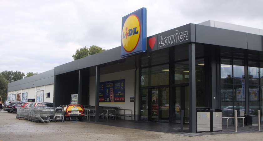 Łowicz. Wkrótce ponowne otwarcie marketu Lidl (foto)
