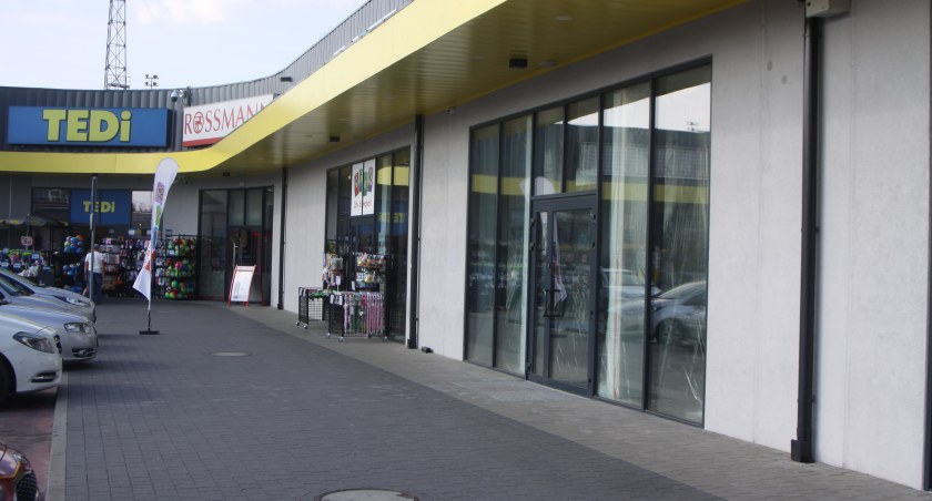 Łowicz. Nowi najemcy w centrum handlowym Stop Shop (foto)
