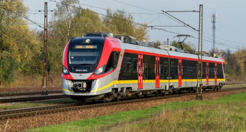 Głowno. Młody mężczyzna zginął pod kołami pociągu!