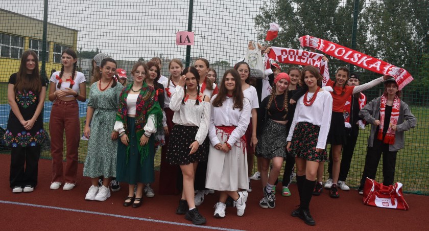 Młodzież z Medyka obchodziła Europejski Dzień Języków (foto,film)
