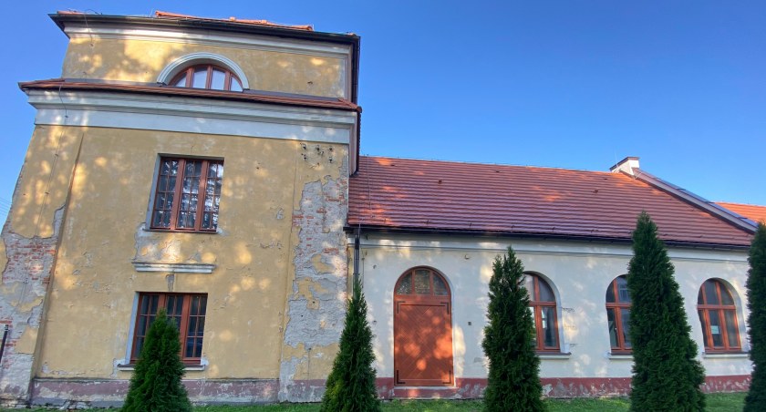 Kto w powiecie łowickim dostanie pieniądze na odbudowę zabytków? 