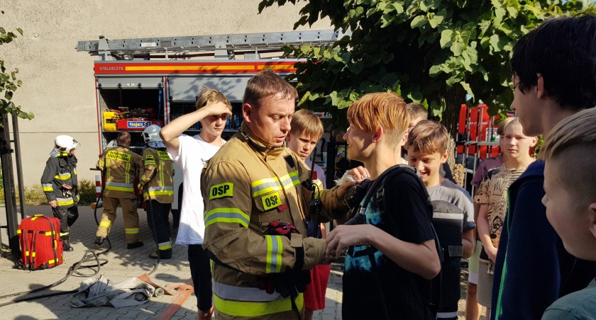 Próbna ewakuacja w MOS Kiernozia (foto)