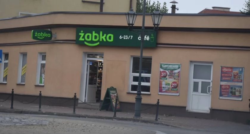 Kradzież w łowickiej Żabce! Złodziej usłyszał już zarzuty!