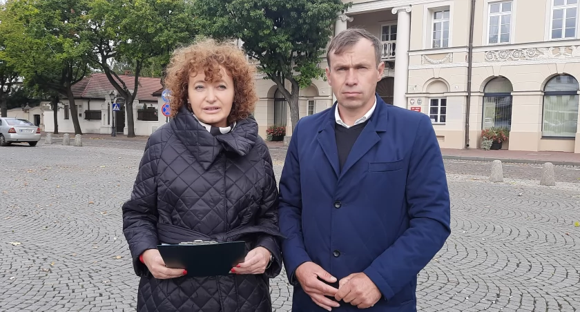 Łowicz. Konferencja Lewicy o prawach kobiet (film)