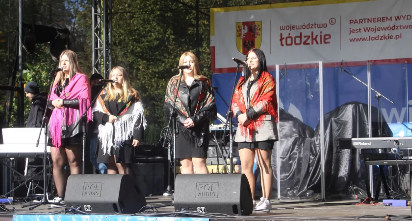 Jesienny piknik parafialny w Boczkach Chełmońskich (foto)