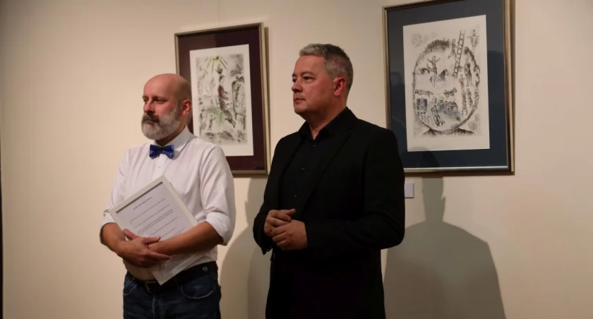 Muzeum w Łowiczu. Grafiki Marca Chagalla z niespodzianką (foto, film)