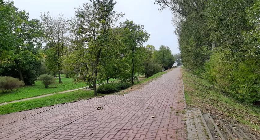 Łowicz. Biegaczka uciekała przed napastliwym mężczyzną, sprawą zajmuje się policja