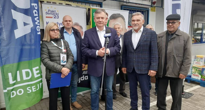 Łowicz. Kandydaci Trzeciej Drogi i Koalicji Obywatelskiej podsumowali kampanię (foto, film)
