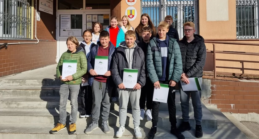 Szkoła Podstawowa i co dalej - zastanawiali się ósmoklasiści z Błędowa (foto)