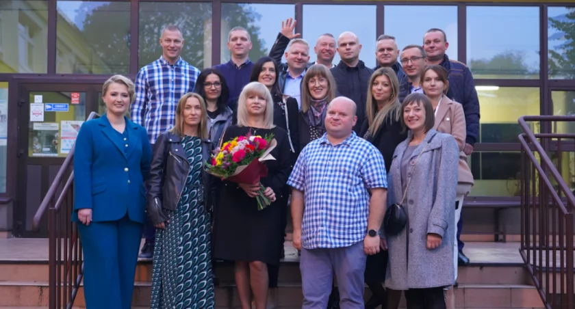 Absolwenci II LO spotkali się 20 lat po maturze! (foto)