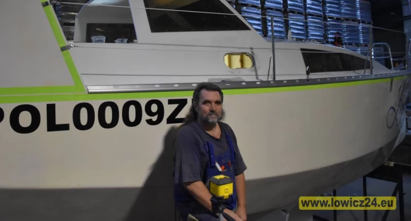 Sam dookoła świata. Marcin Klimczak podjął trudną decyzję w sprawie rejsu