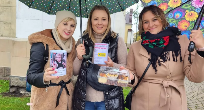 Oszałamiająca kwota z kiermaszu ciast! Wszystko dla Zosi Biegańskiej!