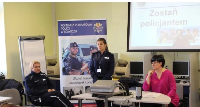 Spotkanie dla przyszłych policjantów w PUP