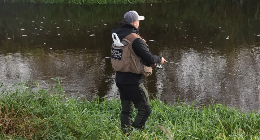 Klewków. Zawody Spinningowe na Bzurze o Puchar Prezesa Koła PZW (foto)[WYNIKI]