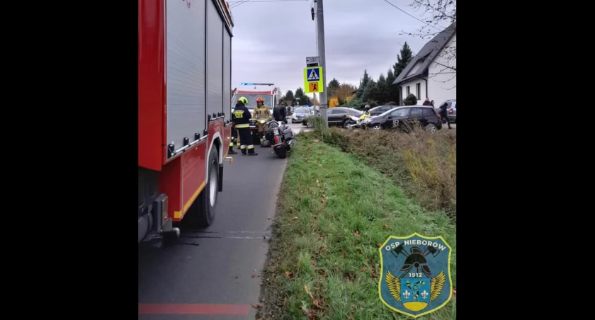Nieborów. Wypadek z udziałem motocyklisty