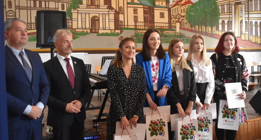 Wyróżniono prace dyplomowe dotyczące Łowicza (foto)