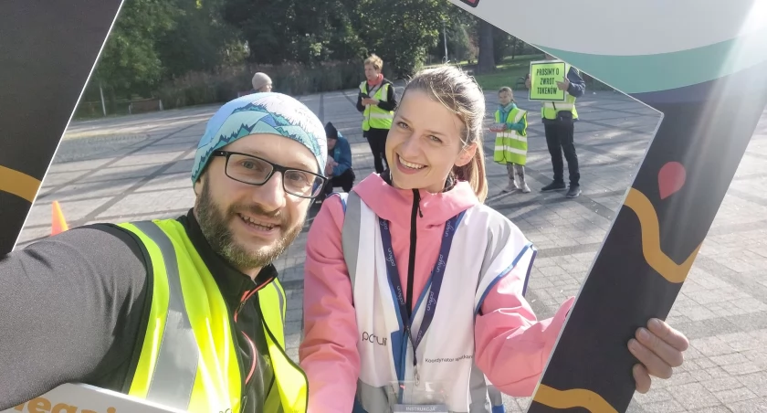 Zainicjowali parkrun w Łowiczu. Koordynatorzy opowiadają o cyklicznej akcji w parku Błonie