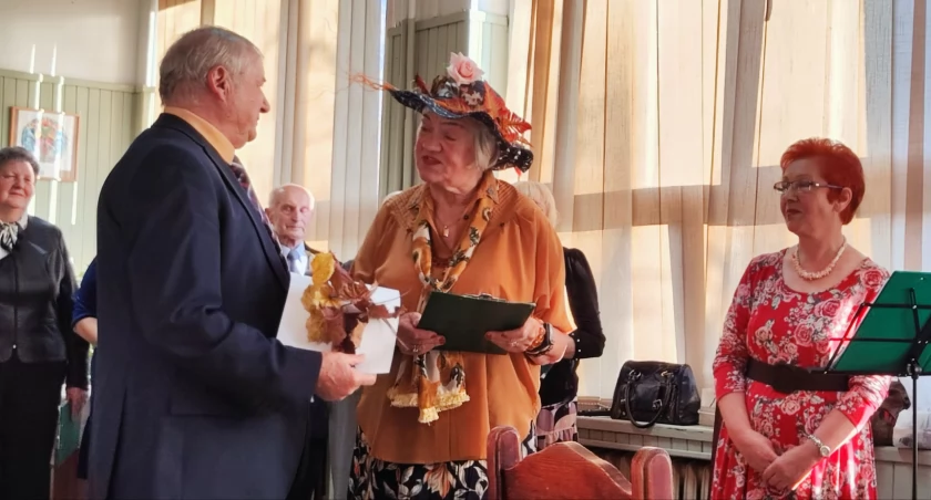 Złota polska jesień nie opuszcza Klubu Seniora Radość (foto)
