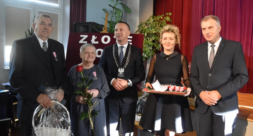 W Zdunach świętowali 50-lecie pożycia małżeńskiego (foto,film)