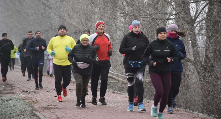 Parkrun Łowicz. Podziękowali wolontariuszom za ich pracę (foto,film)