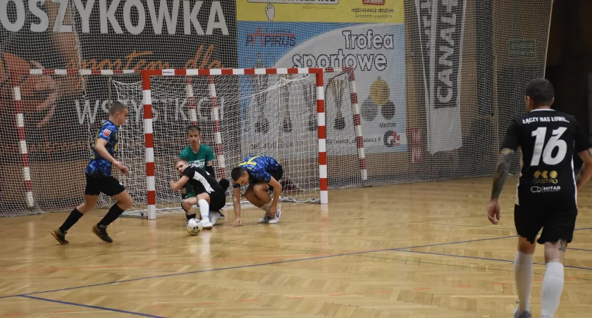 ŁoLiF. Wyniki spotkań z weekendu 2-3 grudnia (foto)