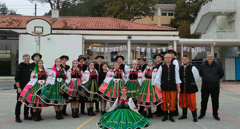 Polsko – francuska edukacja uczniów blichowskiej szkoły (foto)