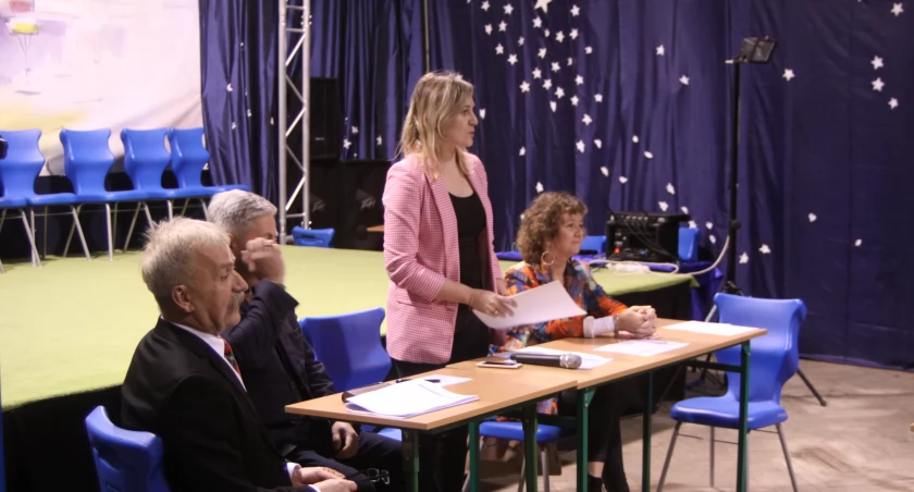 Zebrania mieszkańców z burmistrzem: osiedle Henryka Dąbrowskiego (foto, film)