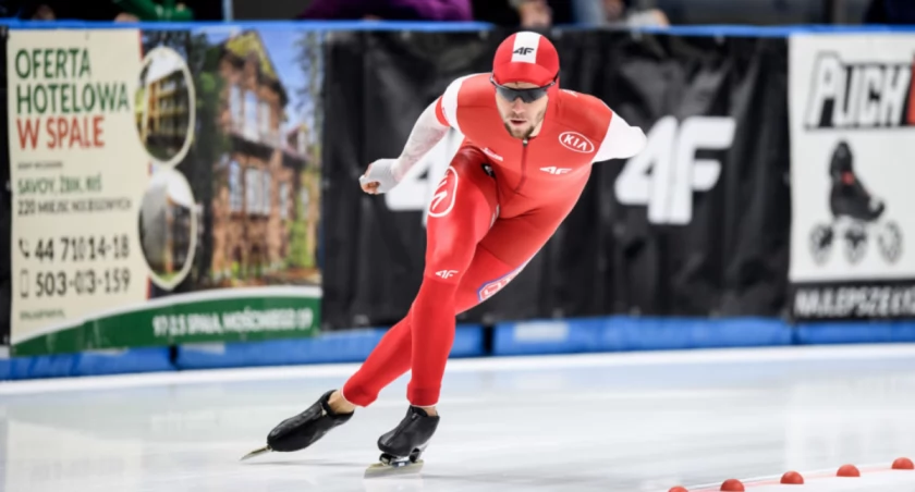Artur Janicki wygrywa bieg masowy w Pucharze Świata!