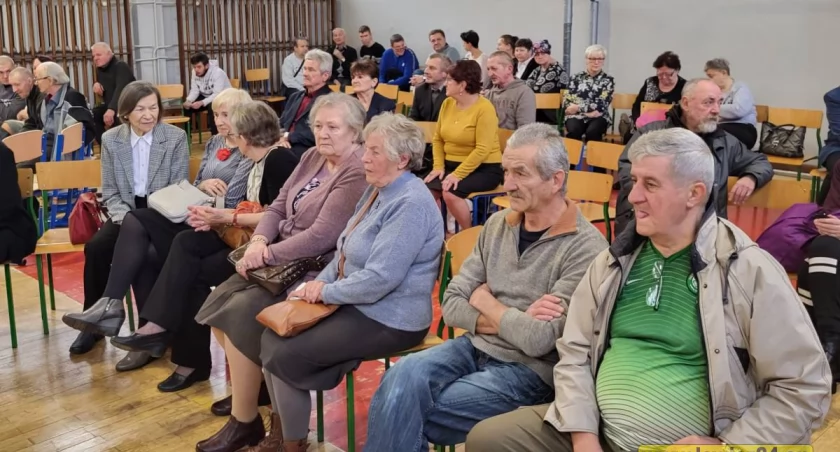 Łączy nas Łowicz razem z Biedronką organizuje Wigilię dla Seniorów