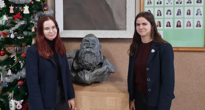 Biologiczny sukces dwóch uczennic Chełmona