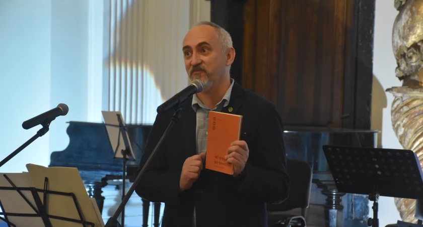 „W drogę po Łowickim”, czyli nowy przewodnik po Ziemi Łowickiej (foto,film)