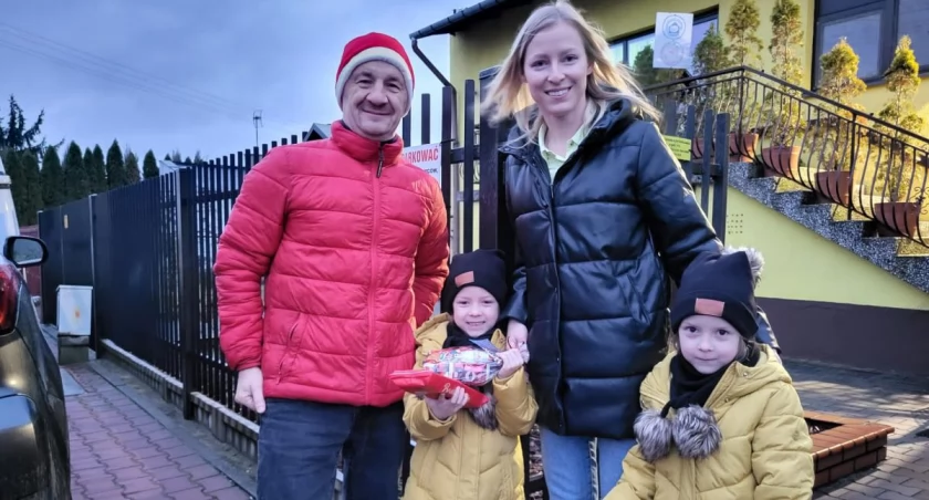 Jak co roku Lech Aniszewski obdarował przedszkolaków upominkami (foto)